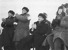 錢學(xué)森：大官待遇一樣不要