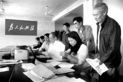 懲治群眾身邊腐敗,我們在路上