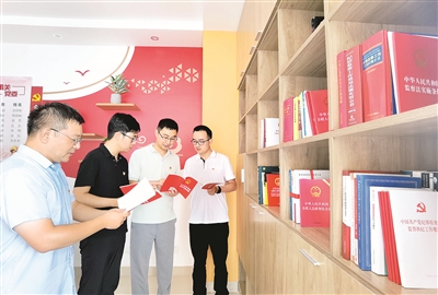 不斷夯實(shí)紀(jì)法貫通、法法銜接制度基礎(chǔ)